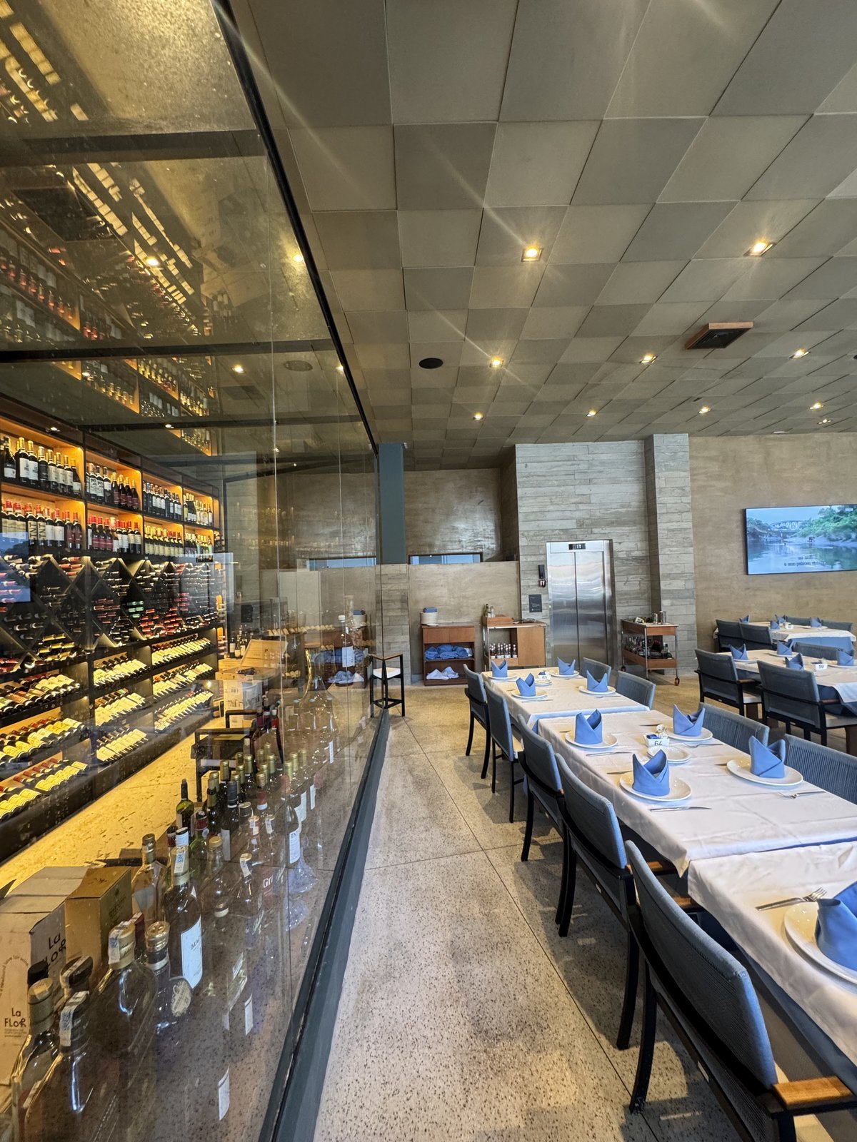 Projeto comercial - Restaurante Adega